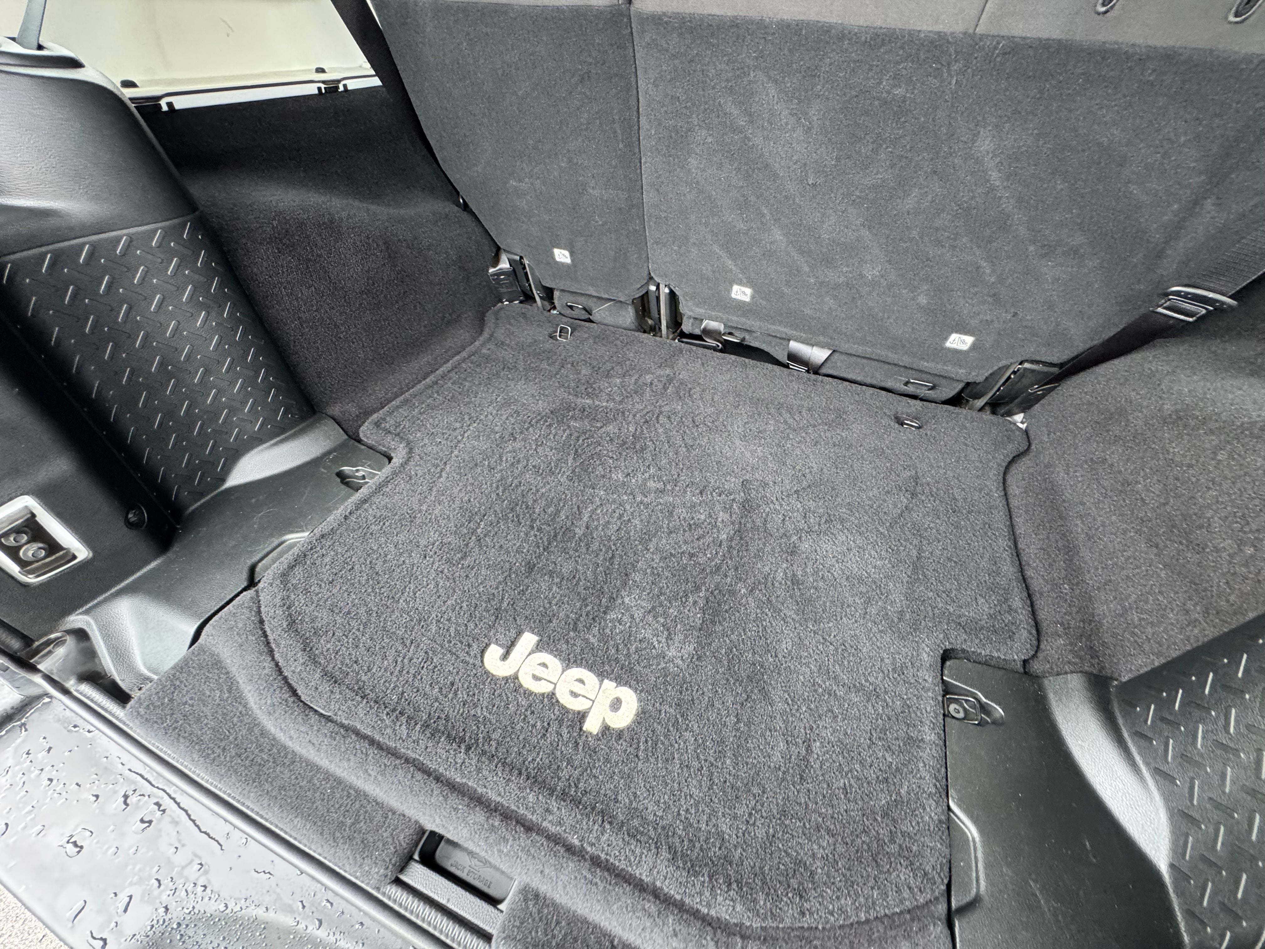 2017 Jeep Wrangler Unlimited Sport 24S pkg