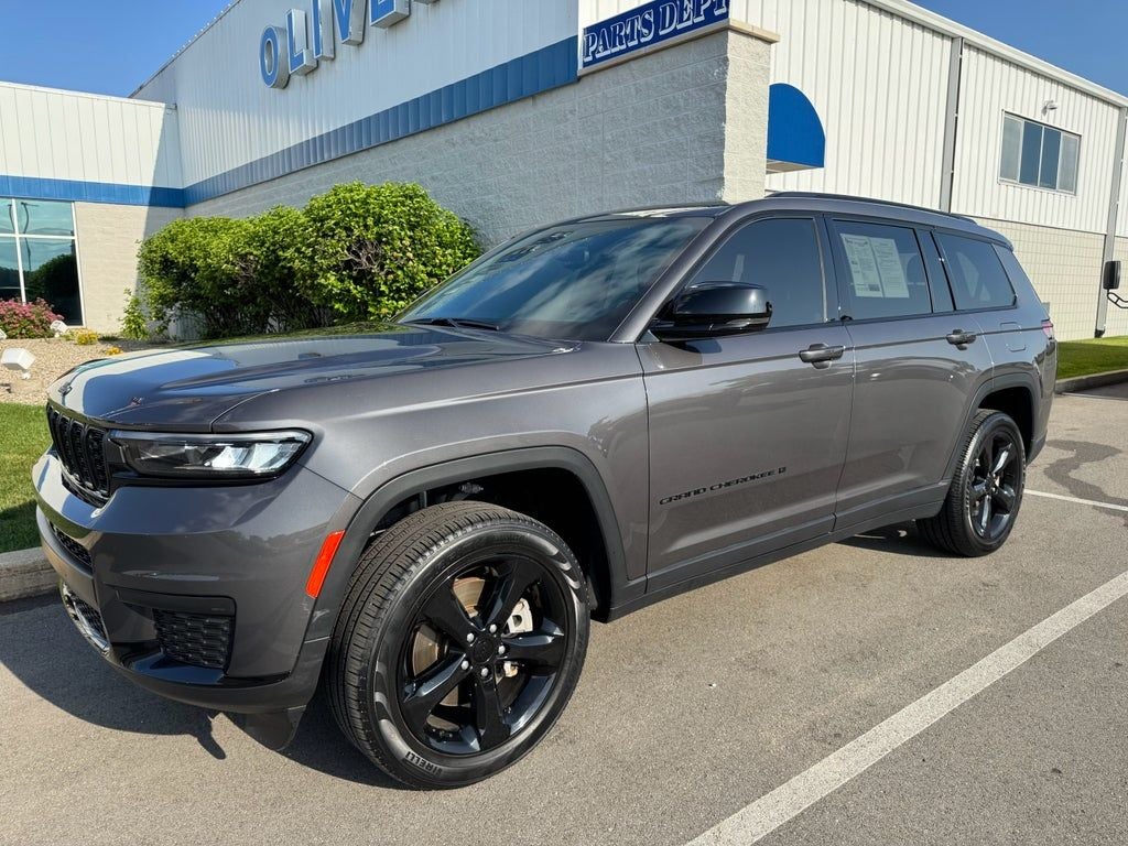 2023 Jeep Grand Cherokee L Altitude