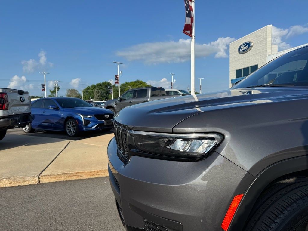 2023 Jeep Grand Cherokee L Altitude