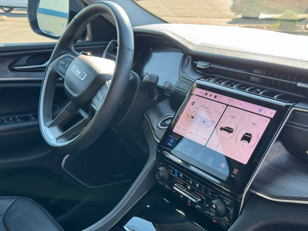 2022 Jeep Grand Cherokee L Limited 4WD