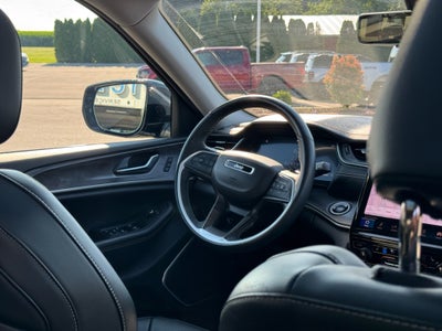 2022 Jeep Grand Cherokee L Limited 4WD