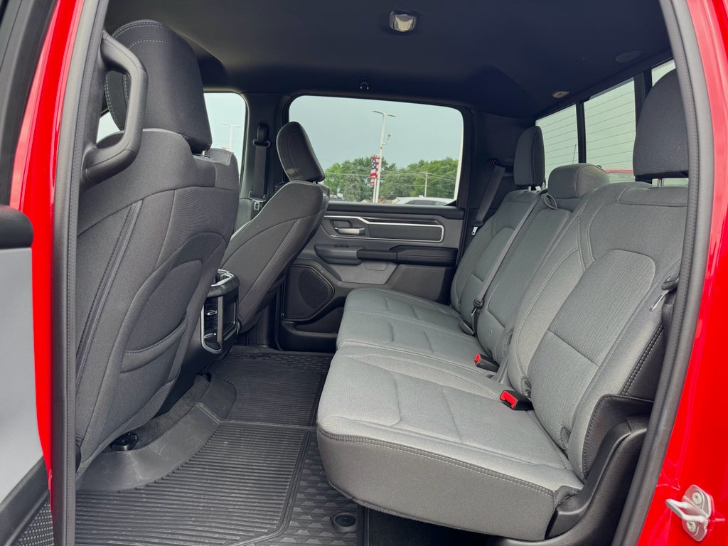 2022 RAM 1500 Big Horn Crew Cab 4x4