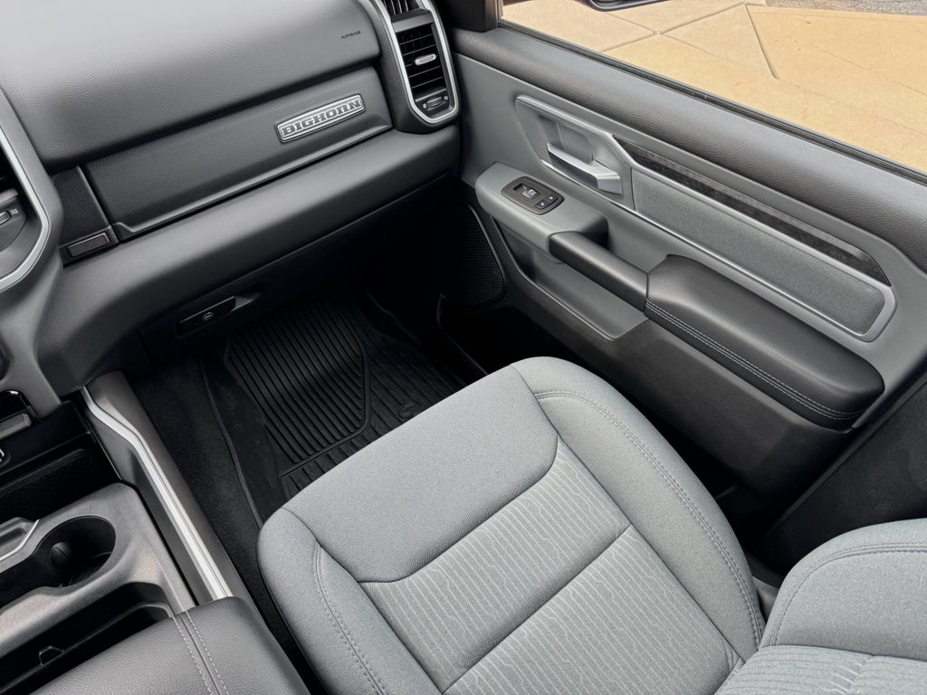 2022 RAM 1500 Big Horn Crew Cab 4x4