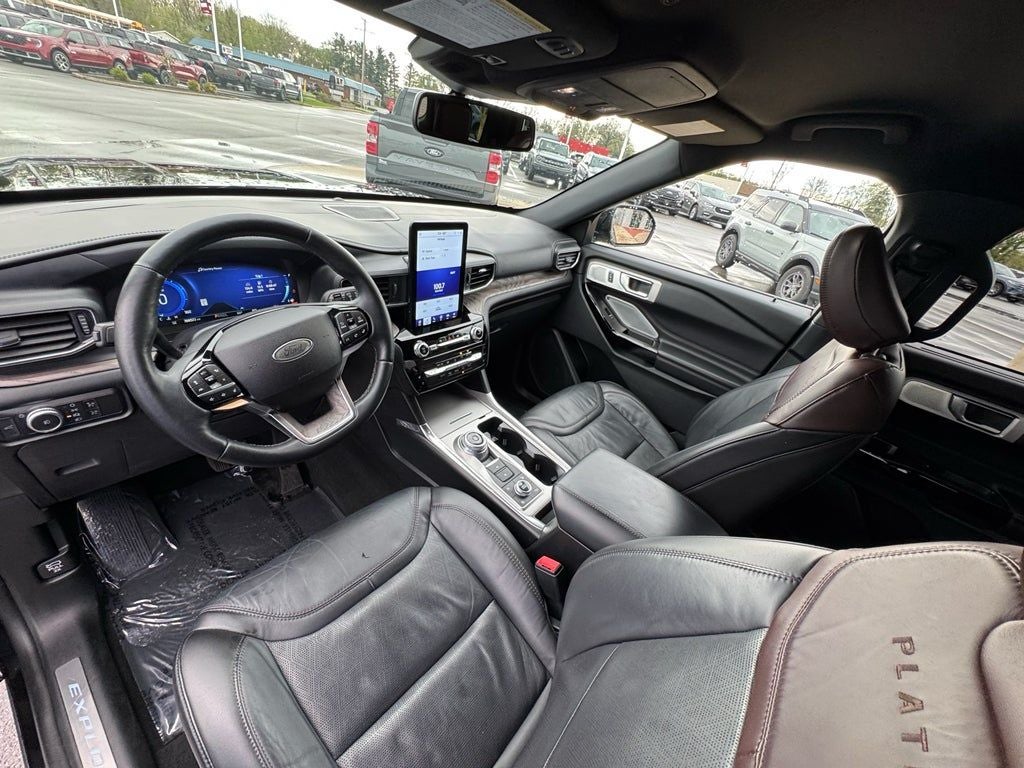 2022 Ford Explorer Platinum