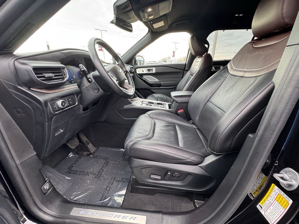 2022 Ford Explorer Platinum