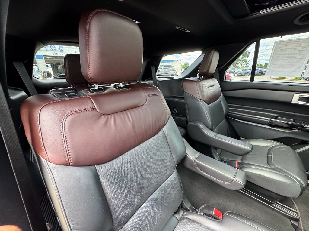 2022 Ford Explorer Platinum