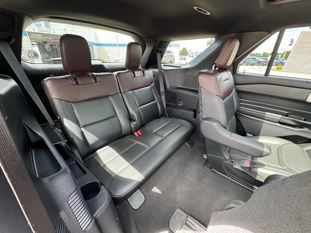 2022 Ford Explorer Platinum