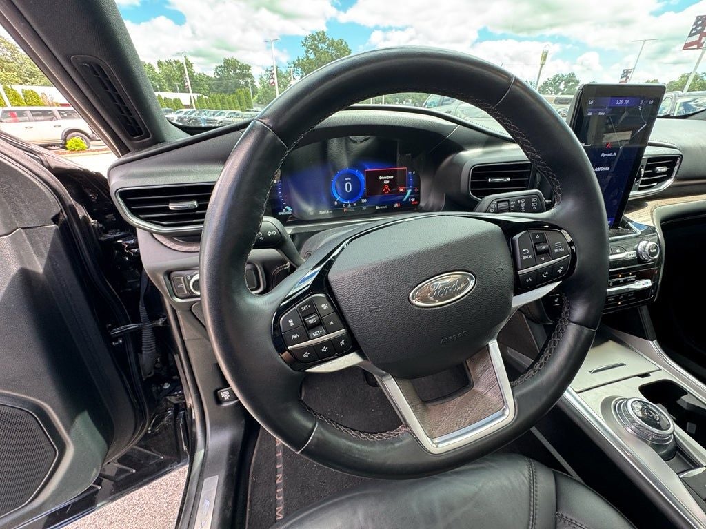 2022 Ford Explorer Platinum