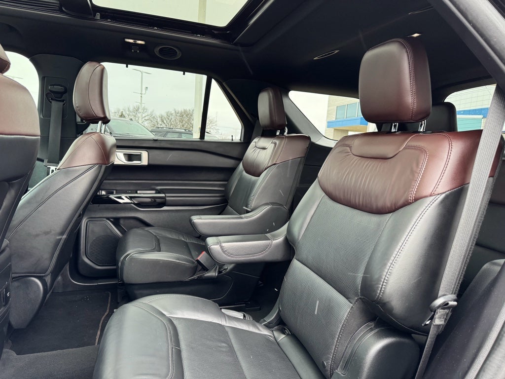 2022 Ford Explorer Platinum 4WD
