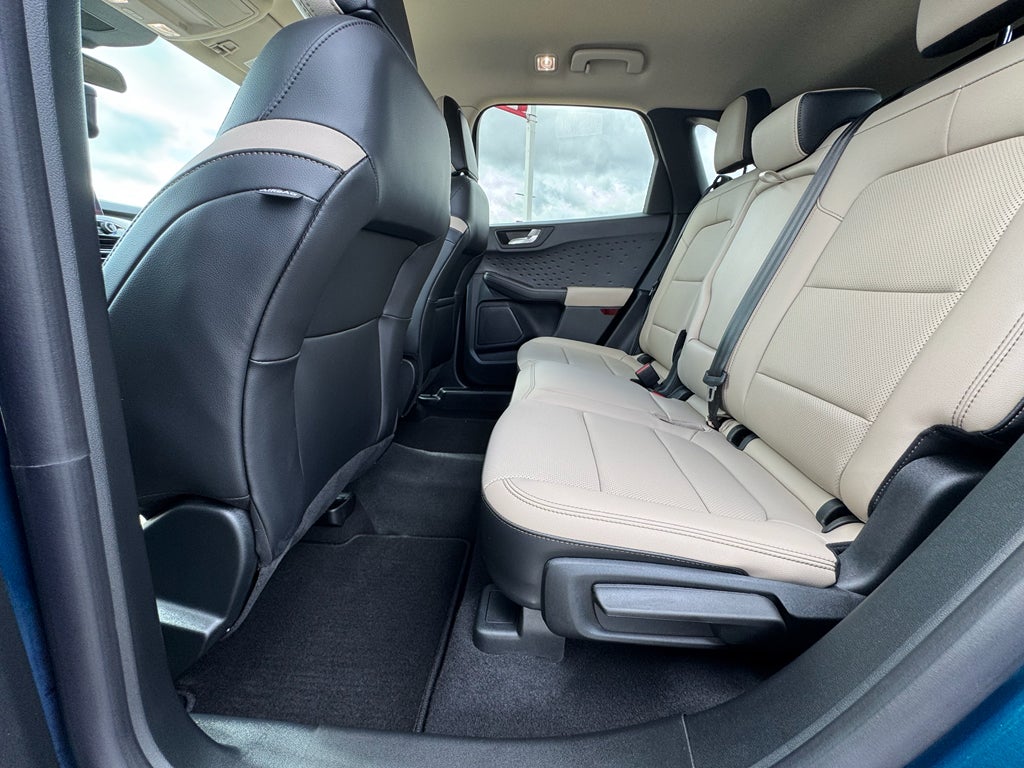 2020 Ford Escape SEL FWD