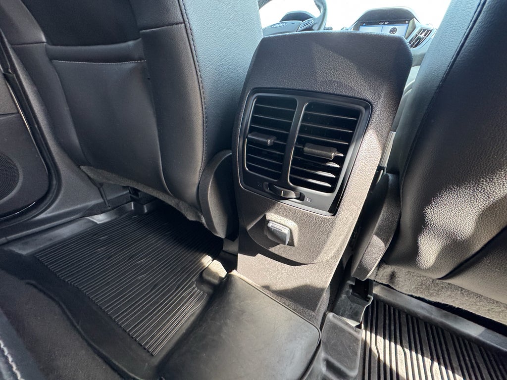 2019 Ford Escape SEL FWD