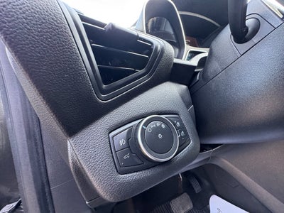 2019 Ford Escape SEL FWD
