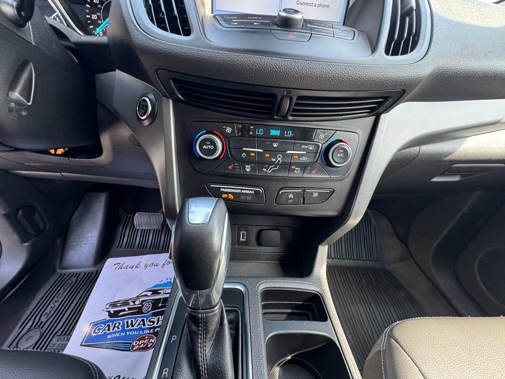 2019 Ford Escape SEL FWD