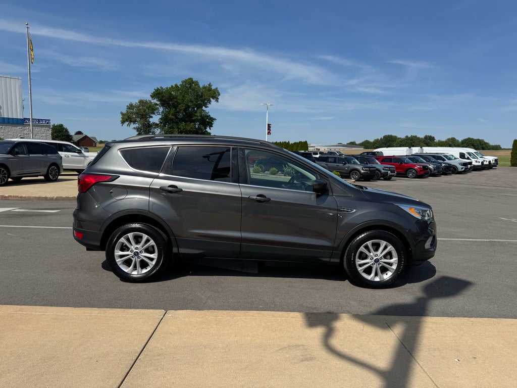 2019 Ford Escape SEL FWD