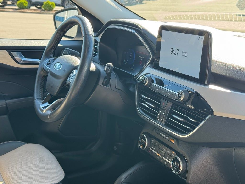 2021 Ford Escape Titanium