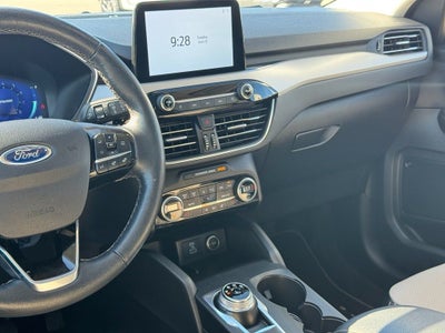 2021 Ford Escape Titanium