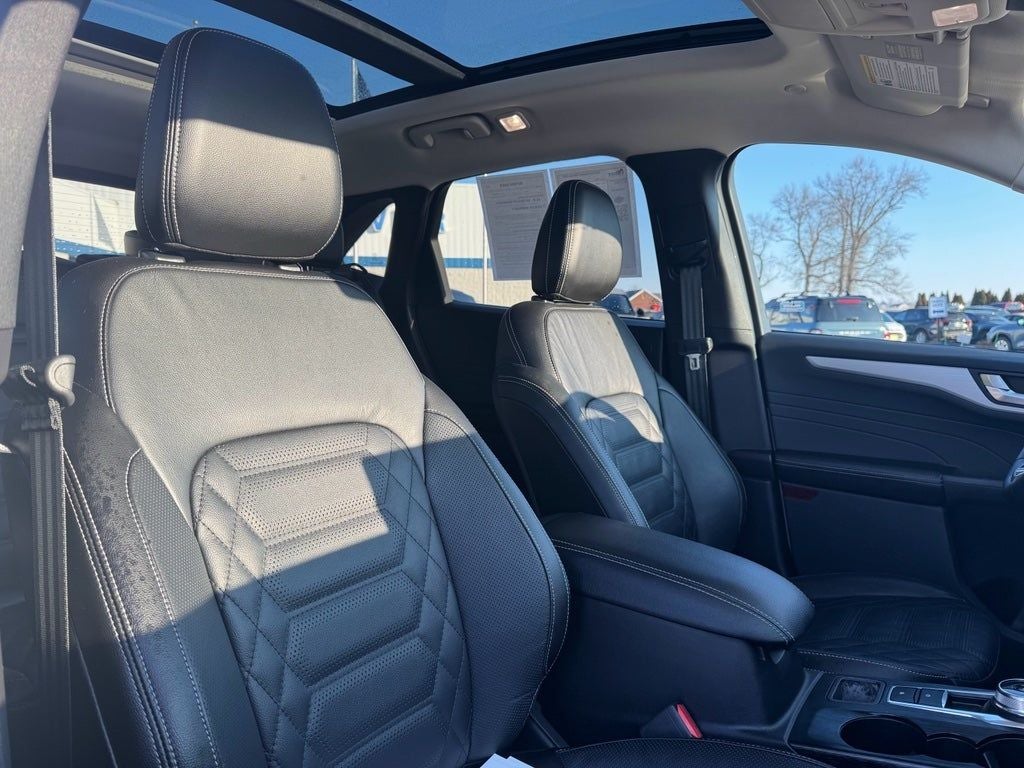 2023 Ford Escape Platinum
