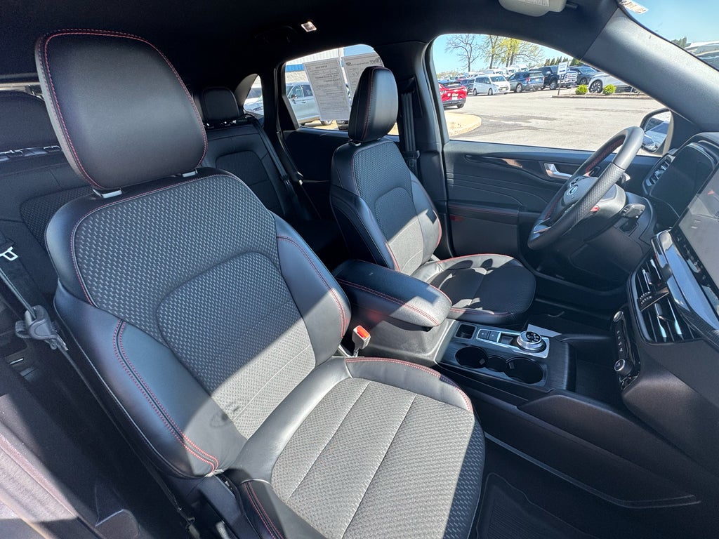 2023 Ford Escape ST-Line AWD