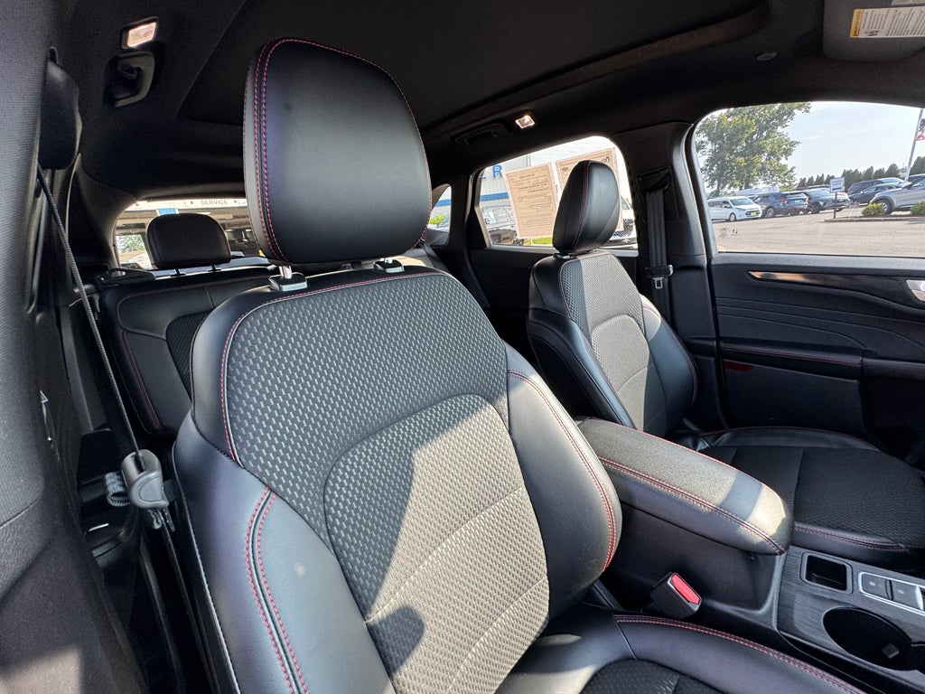 2023 Ford Escape ST-Line AWD