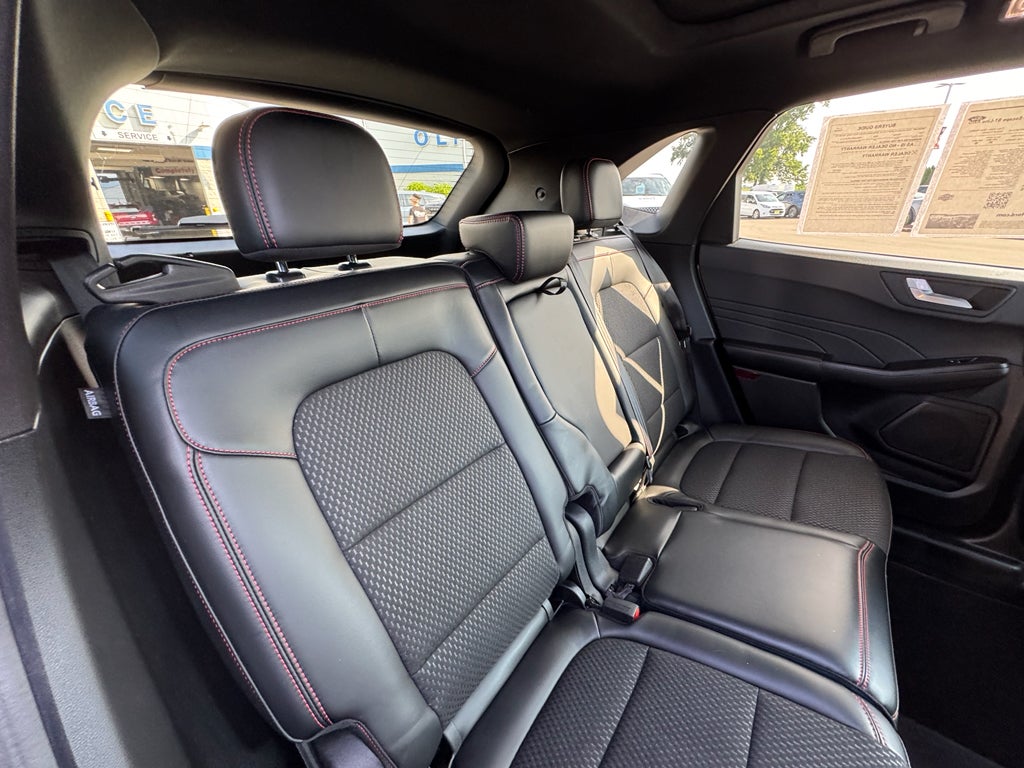 2023 Ford Escape ST-Line AWD