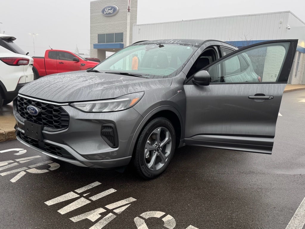 2024 Ford Escape ST-Line AWD