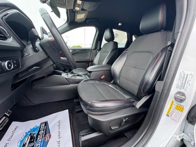 2023 Ford Escape ST-Line Select