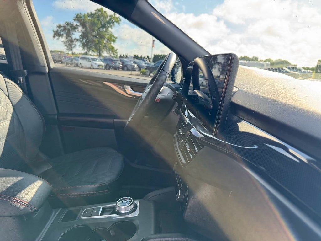 2023 Ford Escape ST-Line Elite