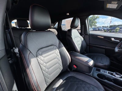 2023 Ford Escape ST-Line Elite