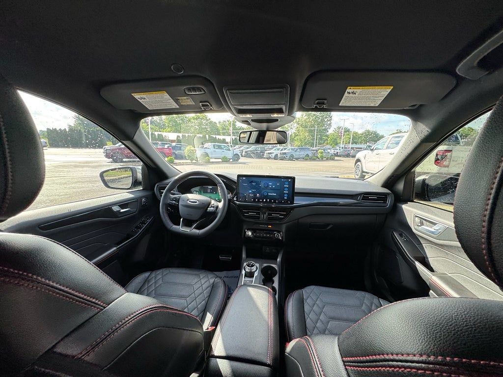 2023 Ford Escape ST-Line Elite