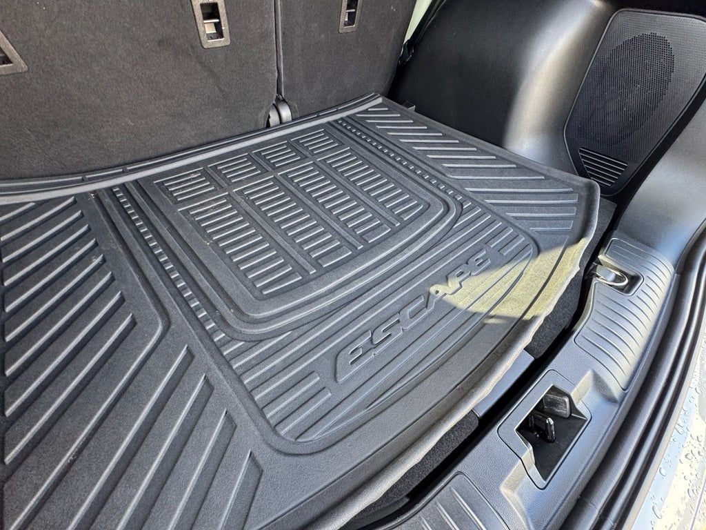 2023 Ford Escape ST-Line Elite
