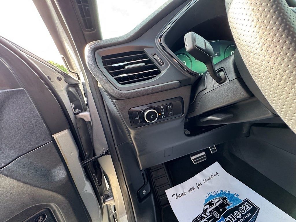 2023 Ford Escape ST-Line Elite