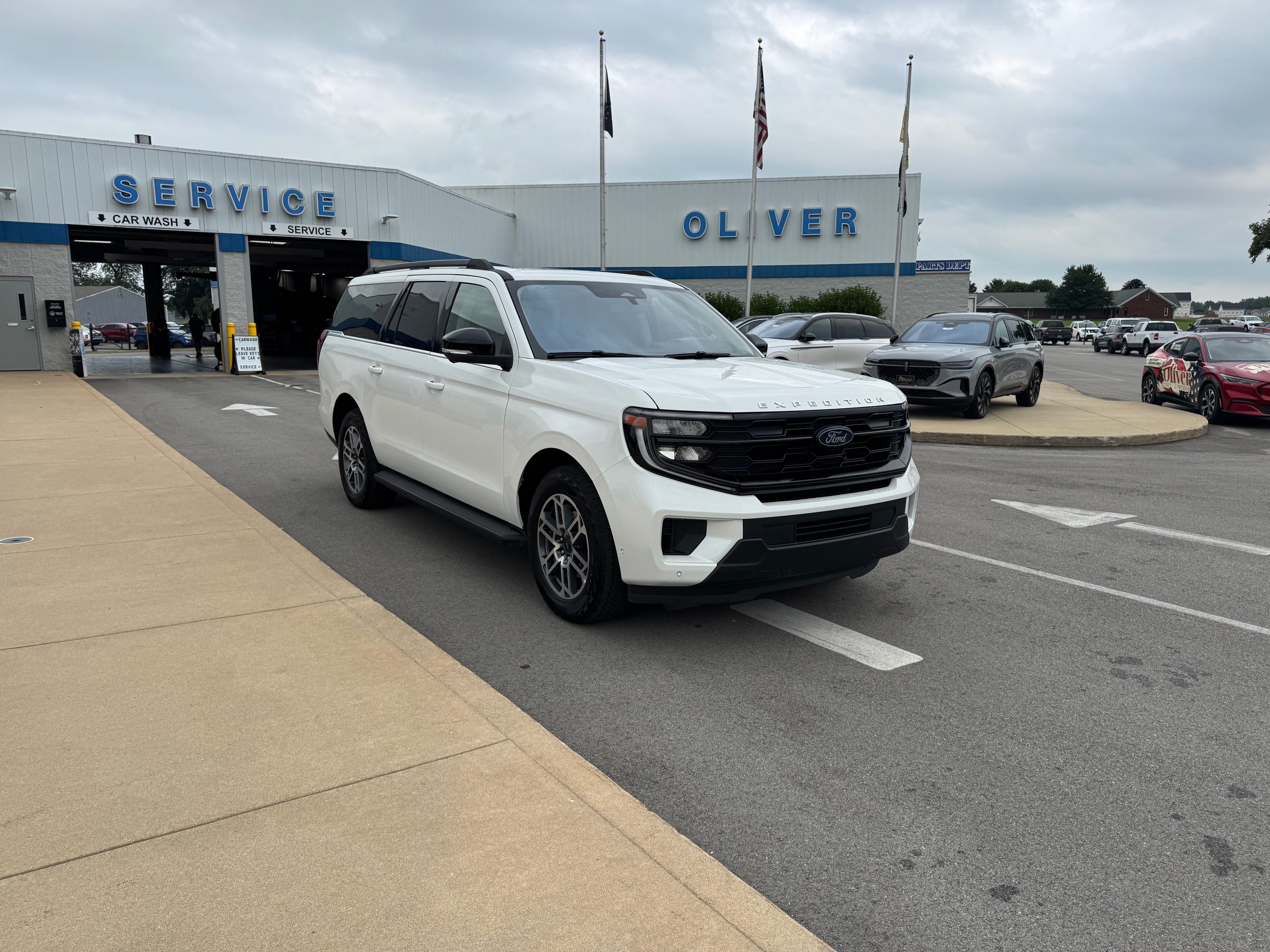 2025 Ford Expedition Max Active