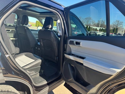 2023 Ford Explorer XLT 4WD