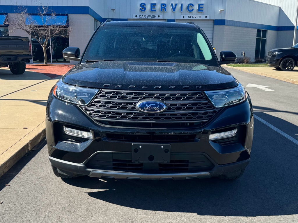 2023 Ford Explorer XLT 4WD