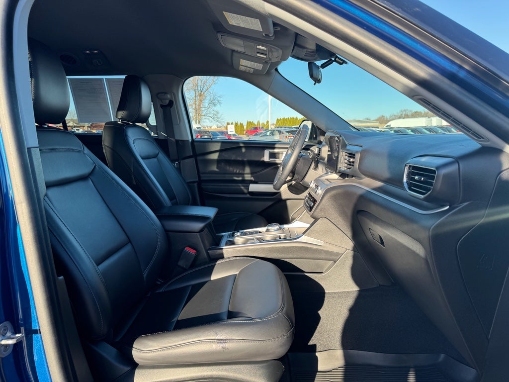 2022 Ford Explorer XLT 4WD