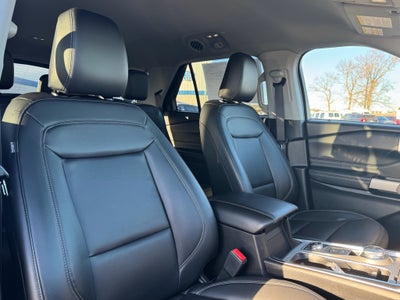 2022 Ford Explorer XLT 4WD