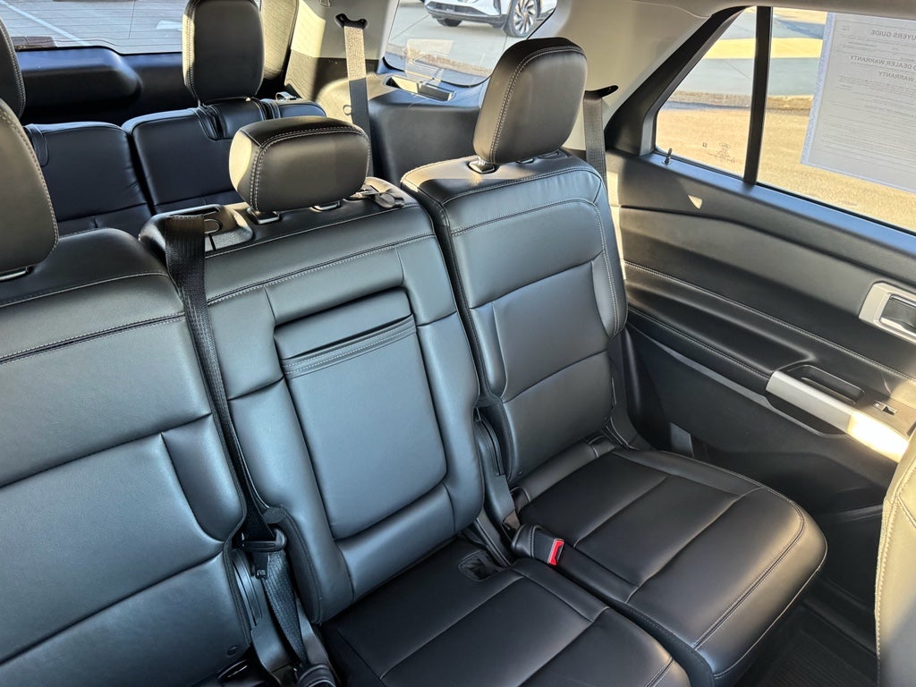 2022 Ford Explorer XLT 4WD