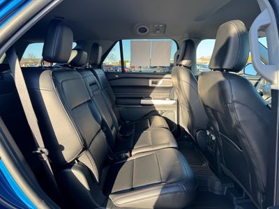 2022 Ford Explorer XLT 4WD