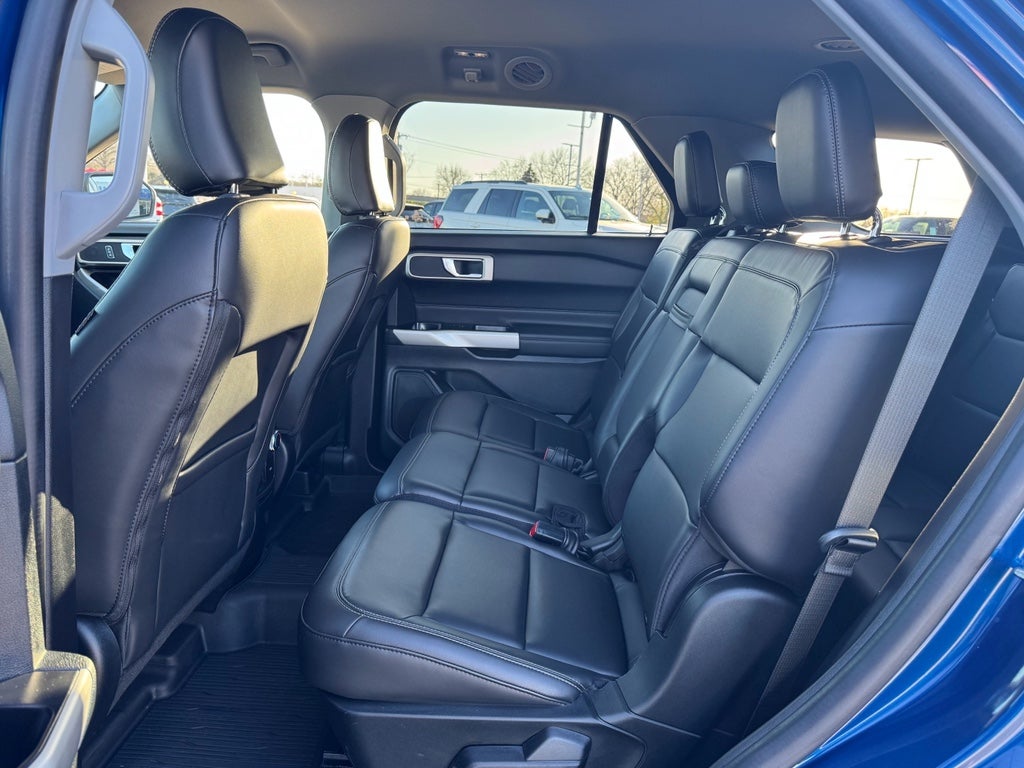 2022 Ford Explorer XLT 4WD