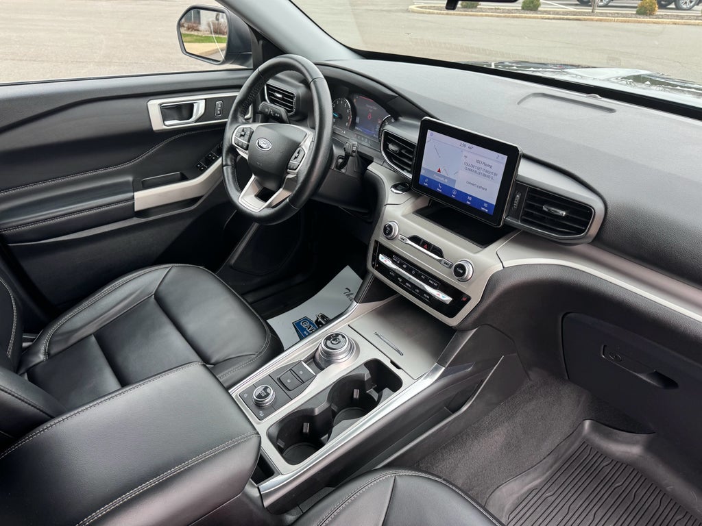 2022 Ford Explorer XLT 4WD