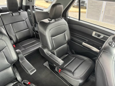 2022 Ford Explorer XLT 4WD