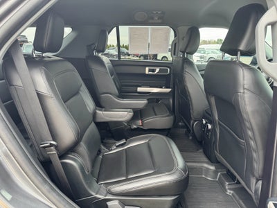 2022 Ford Explorer XLT 4WD