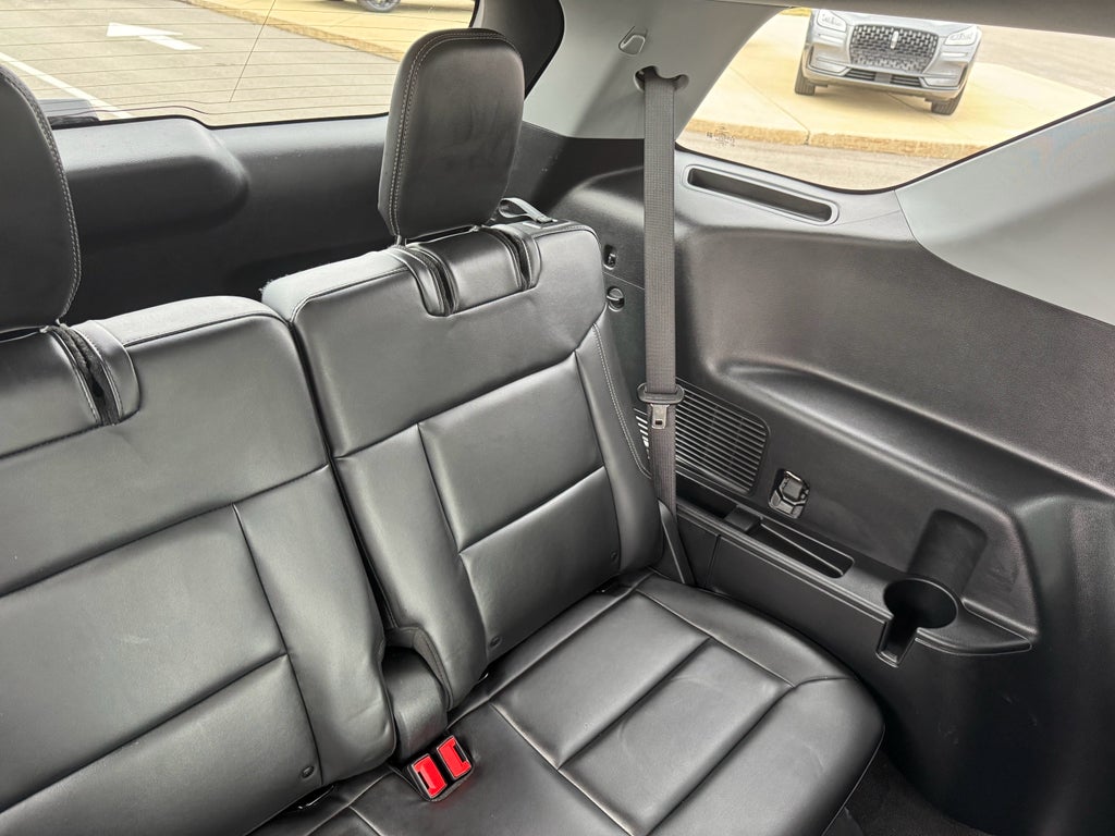 2022 Ford Explorer XLT 4WD