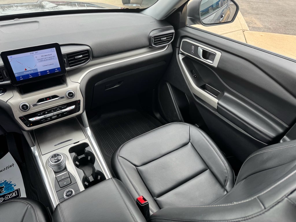 2022 Ford Explorer XLT 4WD