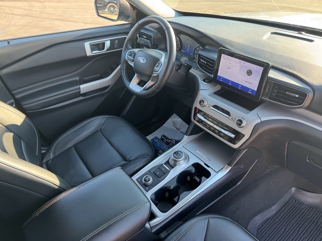 2023 Ford Explorer XLT 4WD