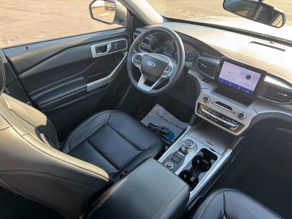 2023 Ford Explorer XLT 4WD