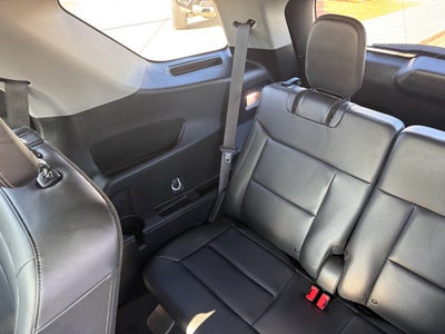 2023 Ford Explorer XLT 4WD