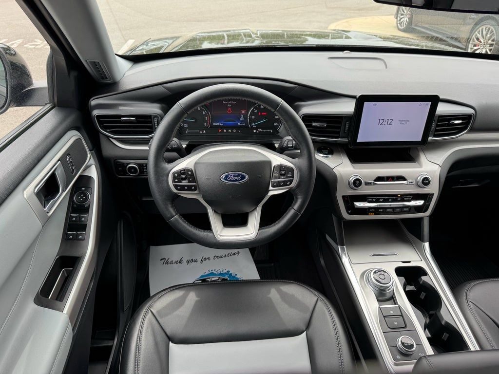 2023 Ford Explorer XLT