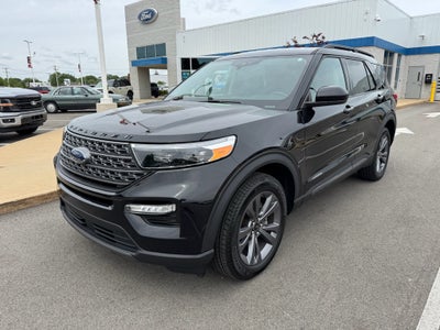 2023 Ford Explorer XLT 4WD
