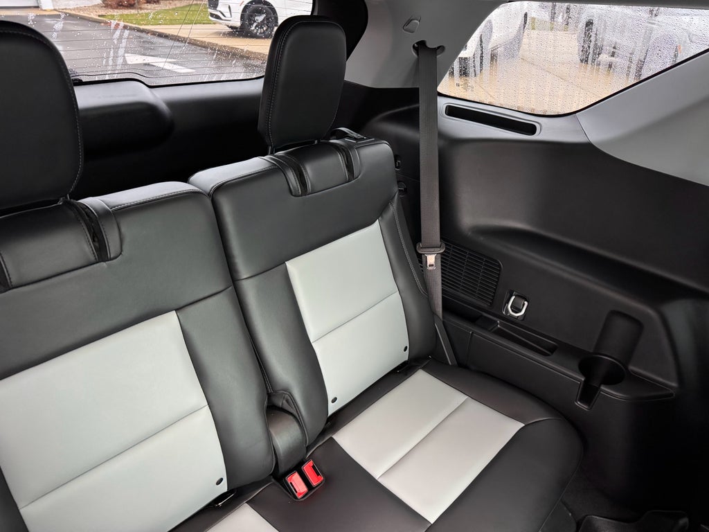 2023 Ford Explorer XLT 4WD